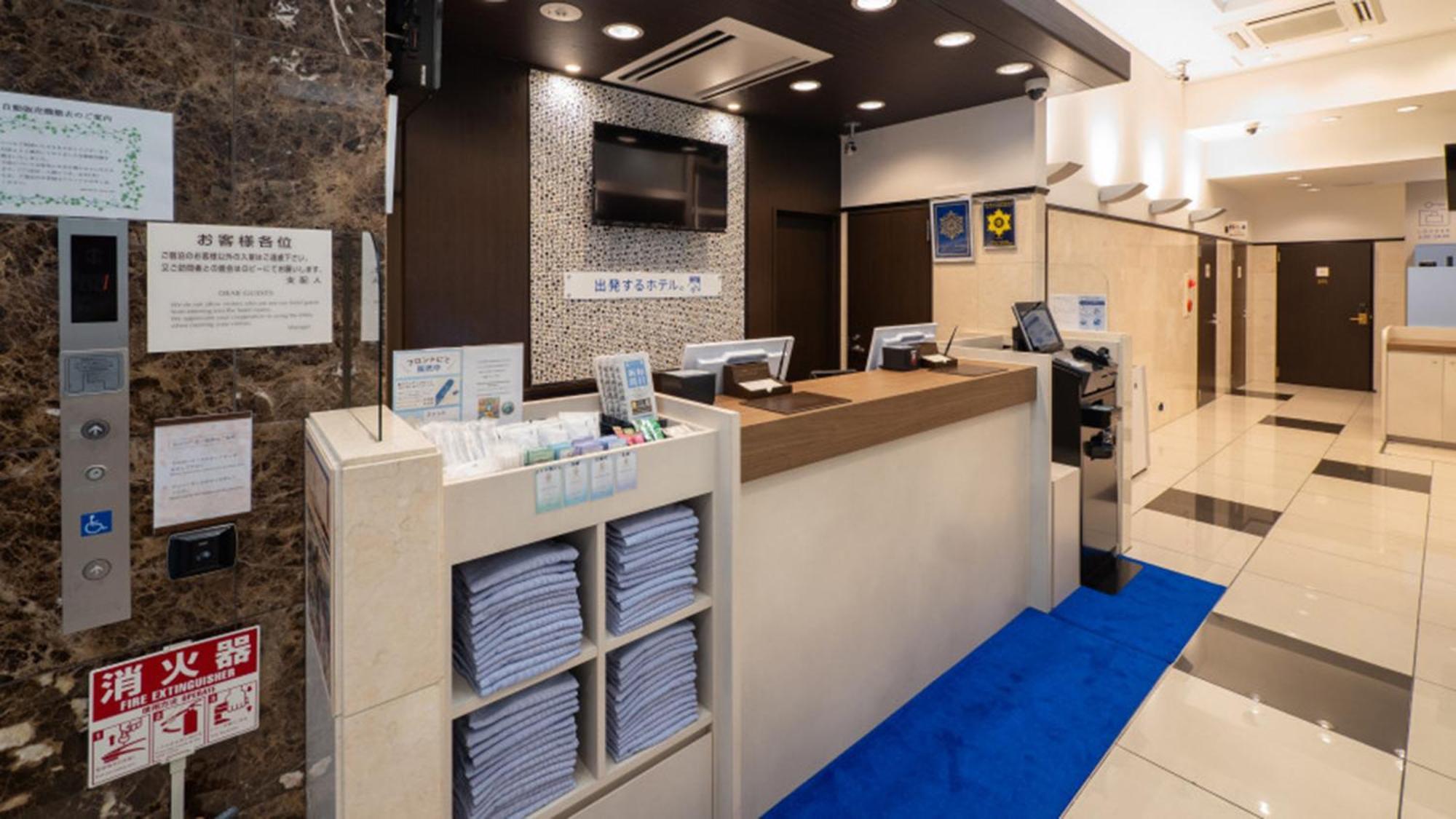Toyoko Inn Tokyo Eki Yaesu Kita Guchi Ngoại thất bức ảnh